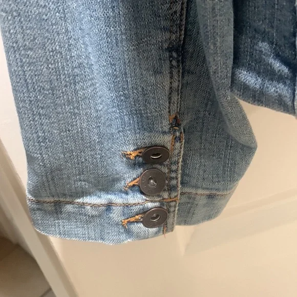 Custom Hand Painted Jean Jacket - Picture 9 of 11